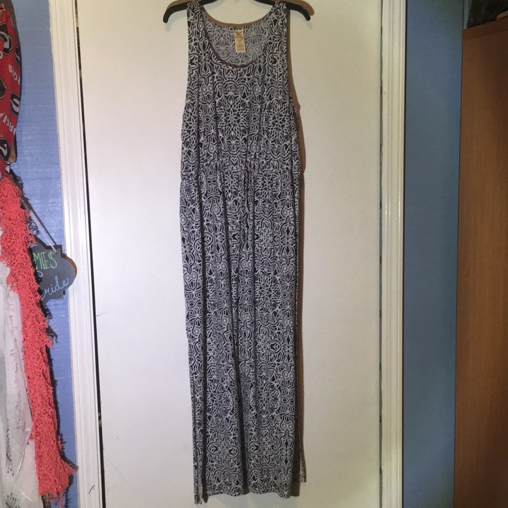 Racer Back Maxi Dress